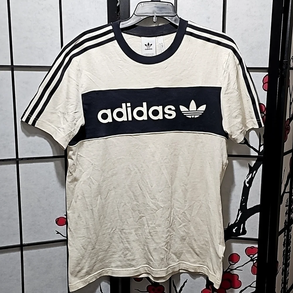 Adidas Cream Black Tee Shirt Size Medium